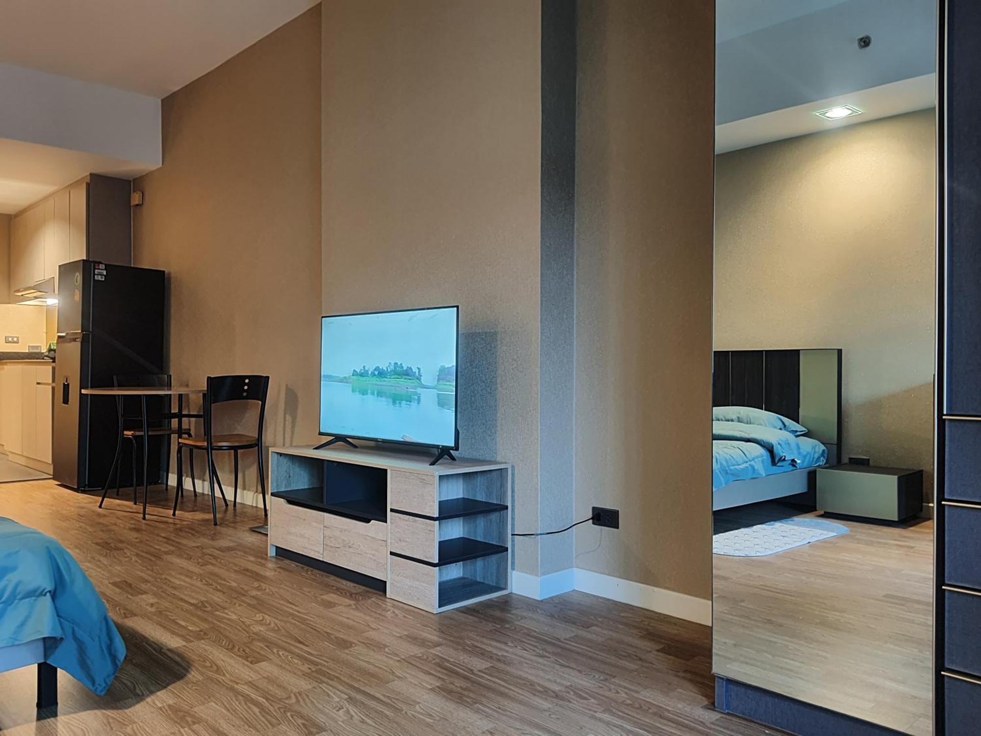 Baan Nonzee Condo Банкок Екстериор снимка